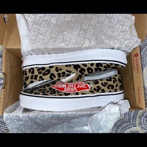 Brand NEW, in the box, Cheetah print Vans